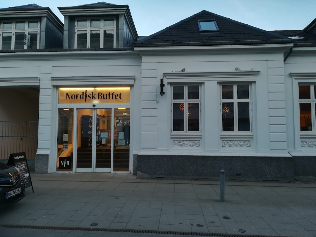 Book et bord på Nordisk Buffet, Jernbanegade Hjørring